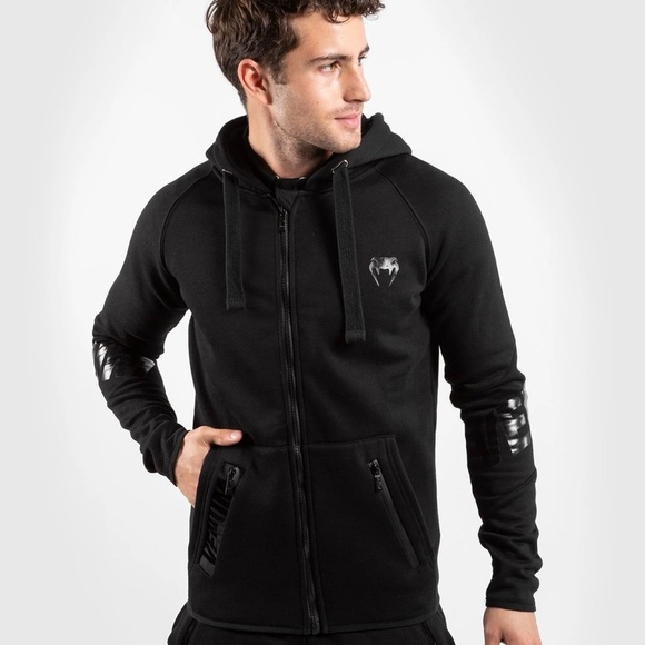 Venom Contender 3 Hoodie - Picture 3 of 13